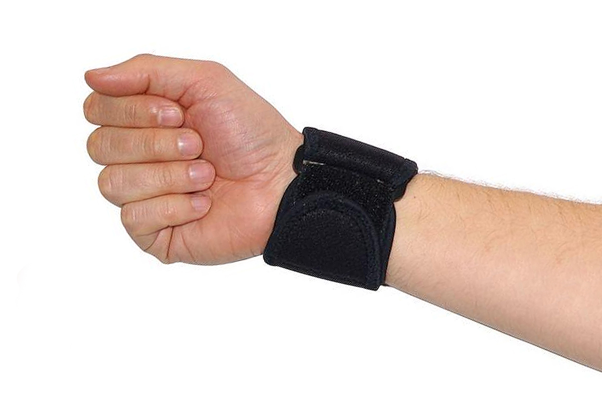 EyezOff Neoprene Wrist Support Strap with Velcro Closing, One Size, Black